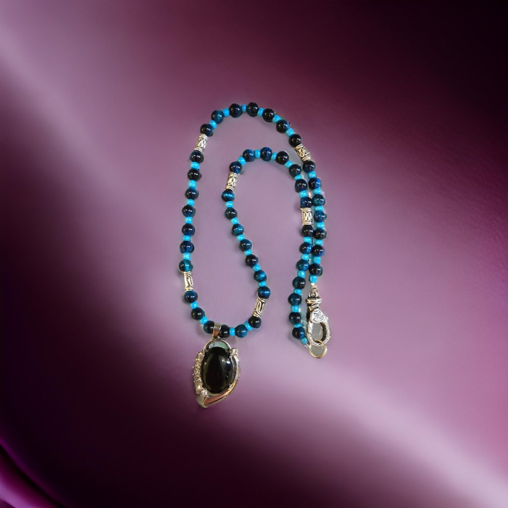 Onyx Pendant Blue Tiger Eye Beaded Necklace~ 20 Inches